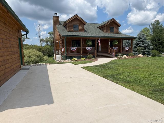 103 Arbutus Drive, Clam Lake Township, MI 49601