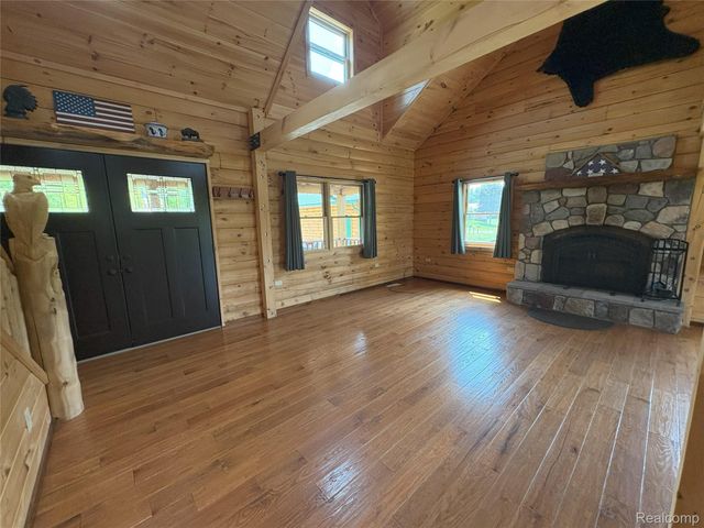 103 Arbutus Drive, Clam Lake Township, MI 49601