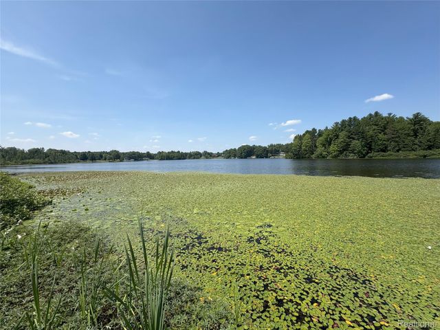 103 Arbutus Drive, Clam Lake Township, MI 49601