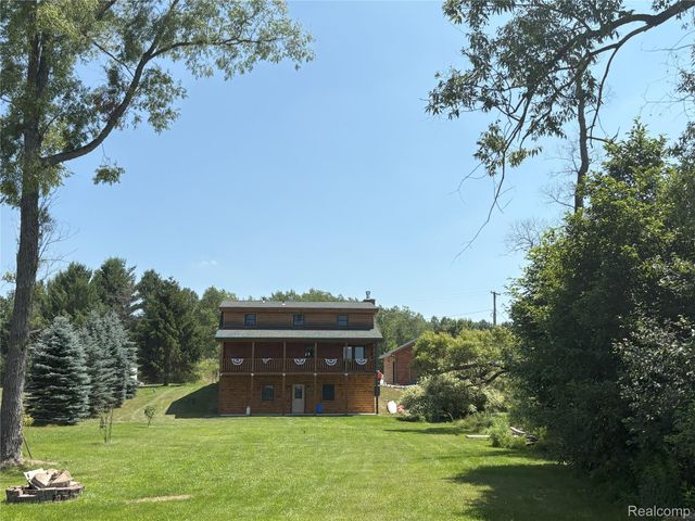 103 Arbutus Drive, Clam Lake Township, MI 49601