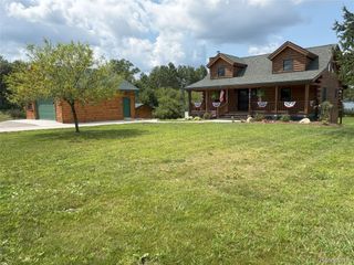 103 Arbutus Drive, Clam Lake Township, MI 49601