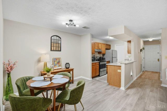 8900 Eagleview Drive, West Chester, OH 45069