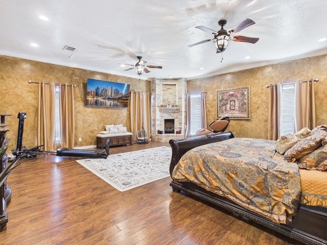 6421 CR 3715, Athens, TX 75752