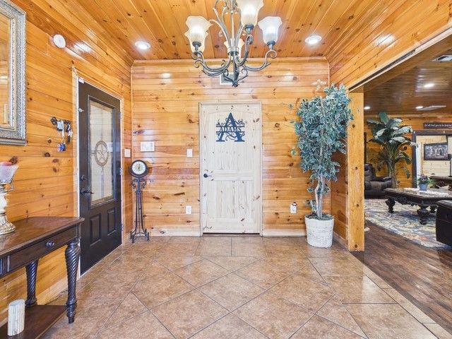 6421 CR 3715, Athens, TX 75752