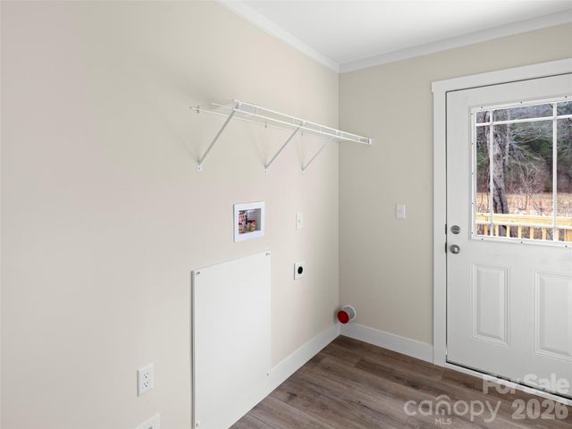 2095 Emmas Grove Road, Fairview, NC 28730