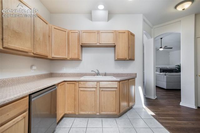 1807 Paseo Del Tesoro, Pueblo, CO 81008