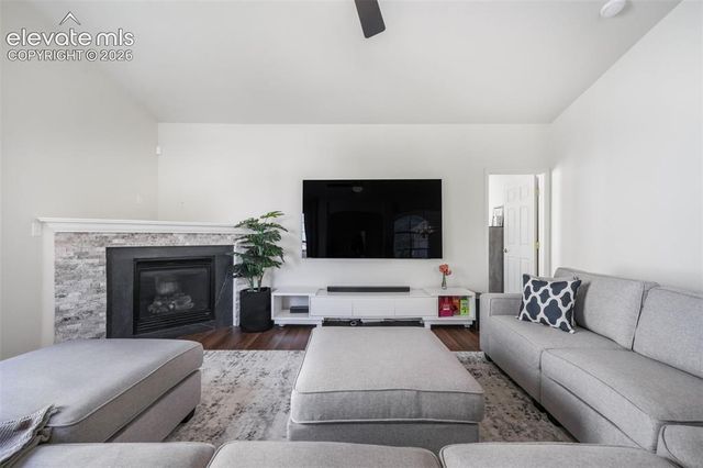 1807 Paseo Del Tesoro, Pueblo, CO 81008