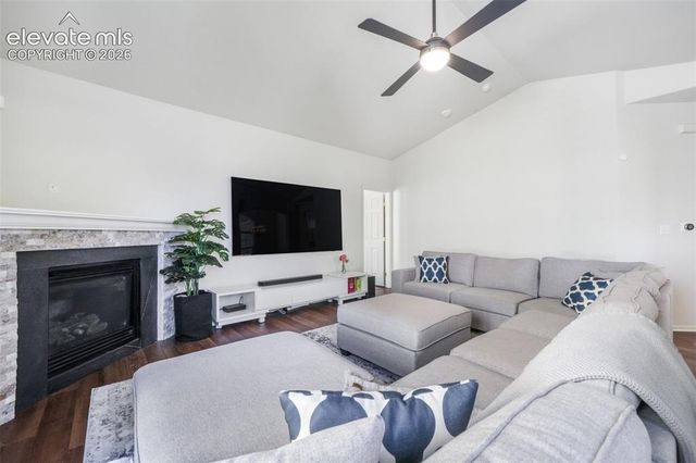 1807 Paseo Del Tesoro, Pueblo, CO 81008