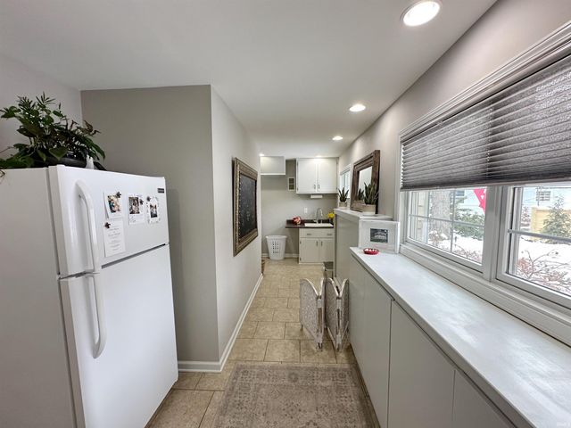 320 Laurel Drive, West Lafayette, IN 47906