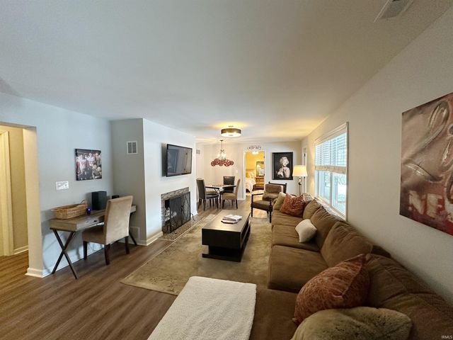 320 Laurel Drive, West Lafayette, IN 47906