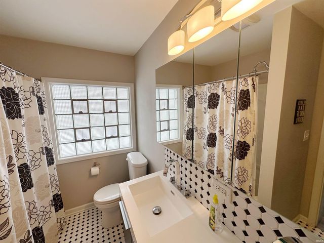 320 Laurel Drive, West Lafayette, IN 47906