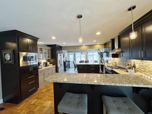 320 Laurel Drive, West Lafayette, IN 47906