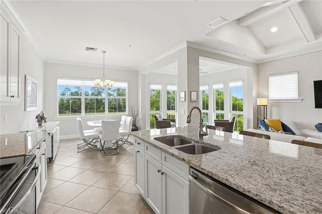 6561 Dominica DR 201, Naples, FL 34113