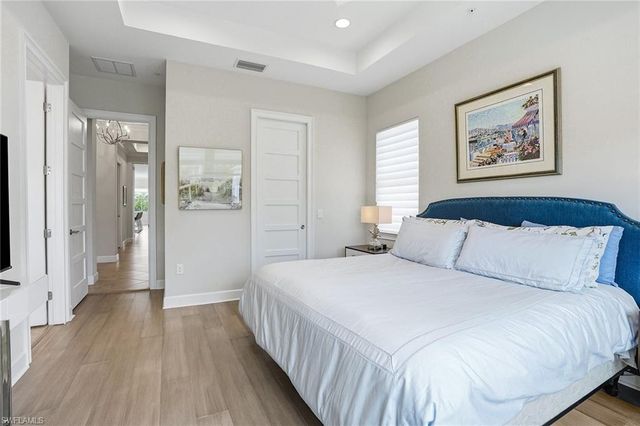 6561 Dominica DR 201, Naples, FL 34113