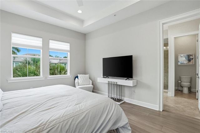 6561 Dominica DR 201, Naples, FL 34113