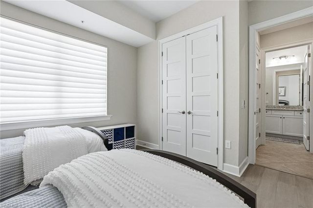 6561 Dominica DR 201, Naples, FL 34113