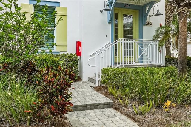 6561 Dominica DR 201, Naples, FL 34113