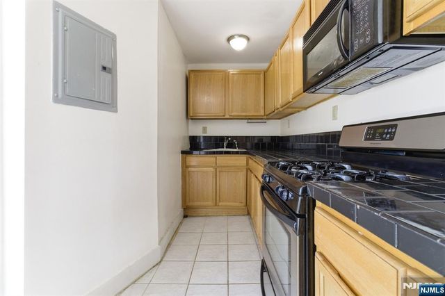 222-224 Osborne Terrace, Newark, NJ 07112