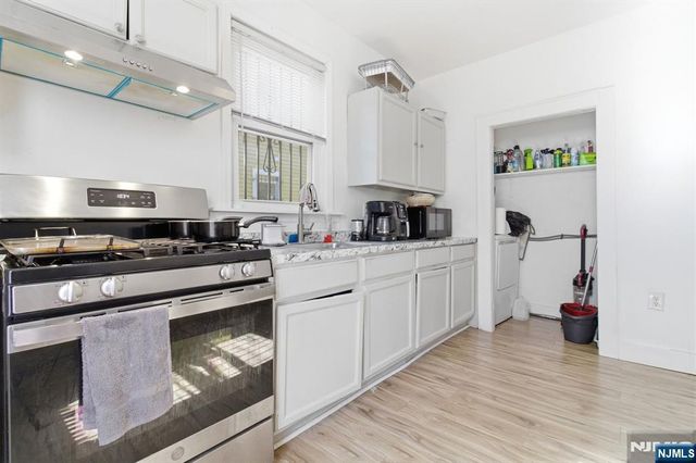 222-224 Osborne Terrace, Newark, NJ 07112