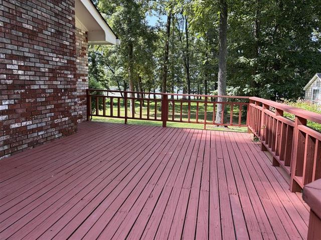 2211 Gold Point N, Hixson, TN 37343