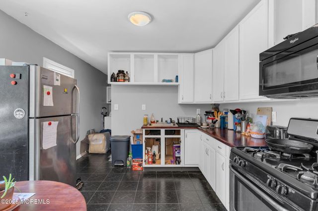 100 Susan Drive, Jackson, NJ 08527