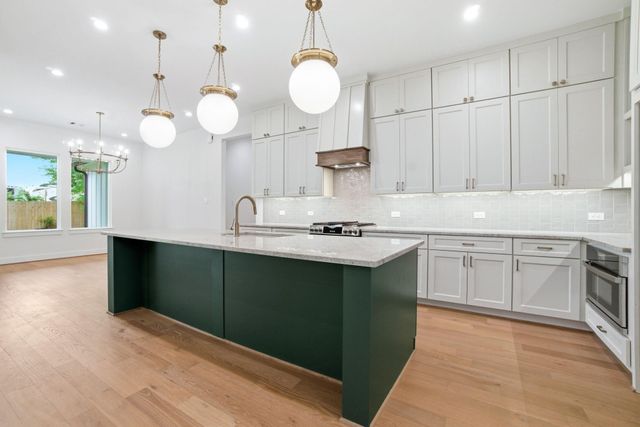 23951 Landrum Village, Montgomery, TX 77316