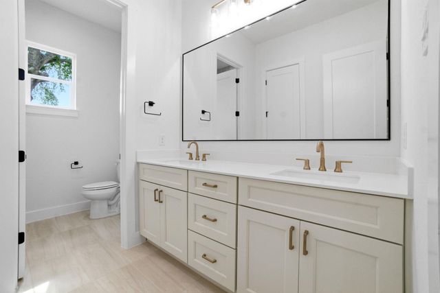 23951 Landrum Village, Montgomery, TX 77316