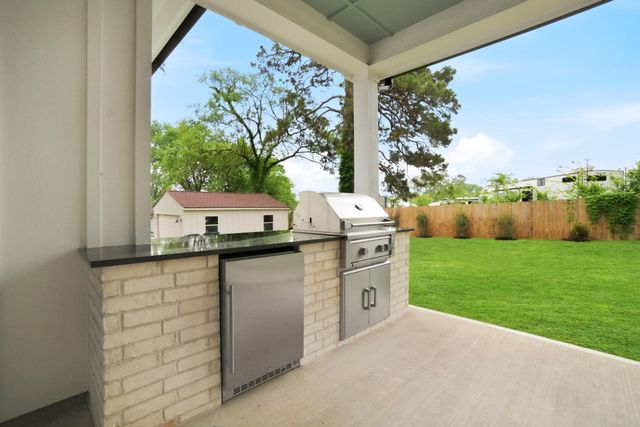 23951 Landrum Village, Montgomery, TX 77316