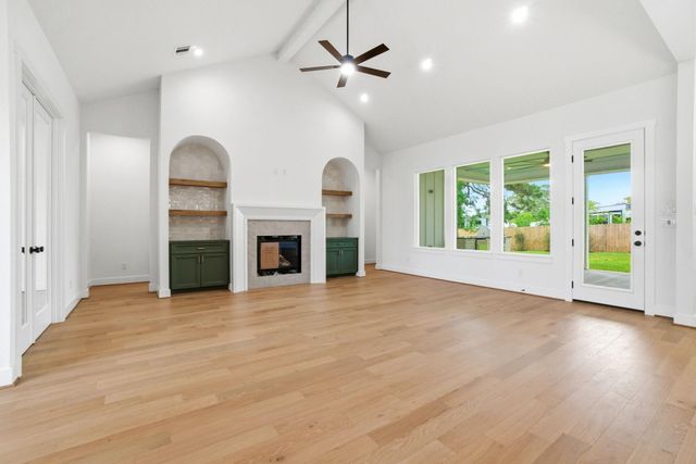 23951 Landrum Village, Montgomery, TX 77316
