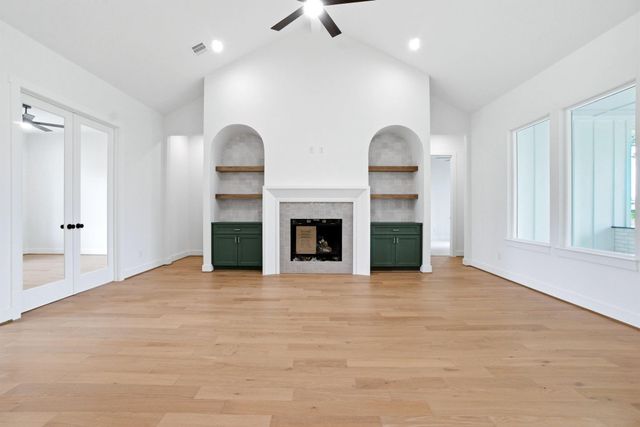 23951 Landrum Village, Montgomery, TX 77316