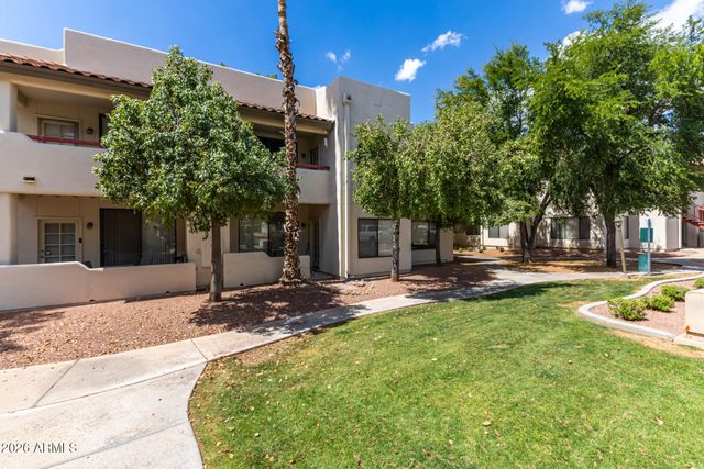 750 E NORTHERN Avenue 2072, Phoenix, AZ 85020