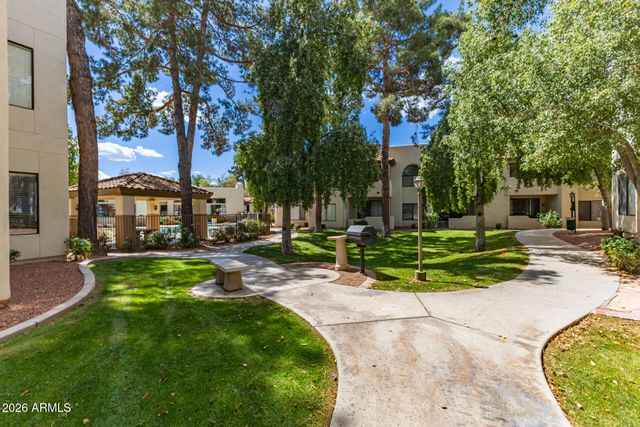 750 E NORTHERN Avenue 2072, Phoenix, AZ 85020