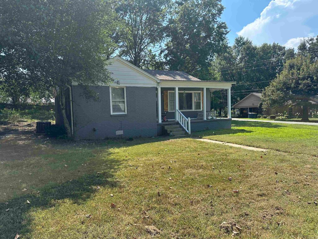 301 E Locust Street, Cabot, AR 72023