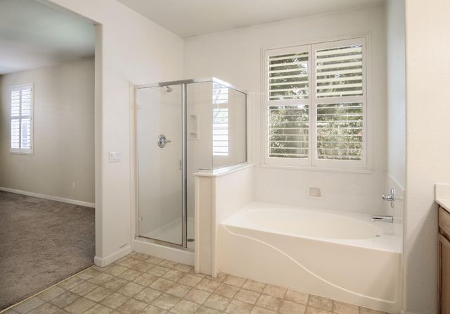 1126 Barrington Ln, Lincoln, CA 95648