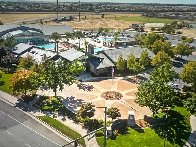1126 Barrington Ln, Lincoln, CA 95648