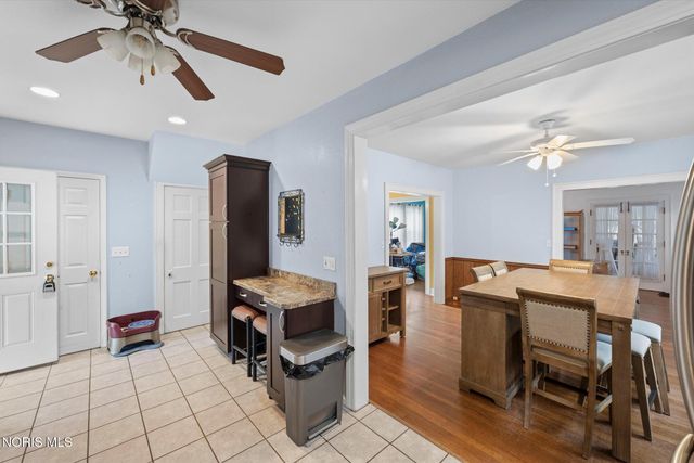 2601 Portsmouth Avenue, Toledo, OH 43613