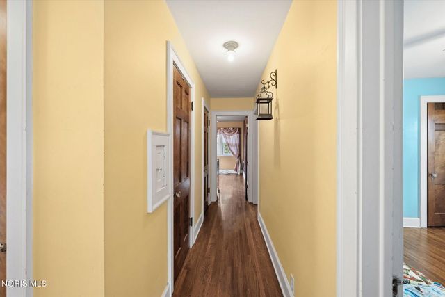 2601 Portsmouth Avenue, Toledo, OH 43613
