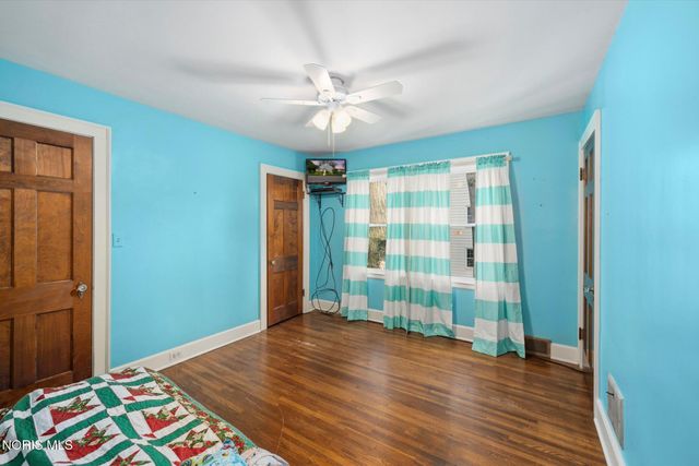 2601 Portsmouth Avenue, Toledo, OH 43613