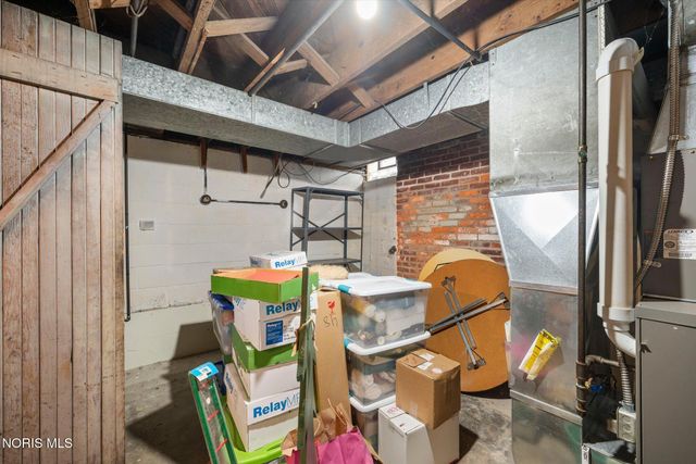 2601 Portsmouth Avenue, Toledo, OH 43613