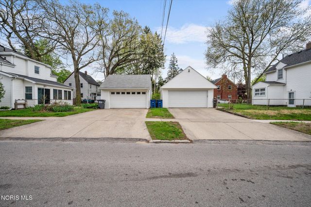 2601 Portsmouth Avenue, Toledo, OH 43613