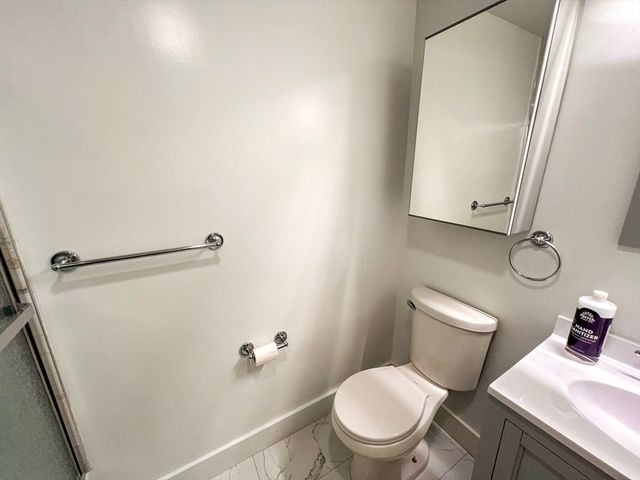 915 Edgell Rd 67, Framingham, MA 01701
