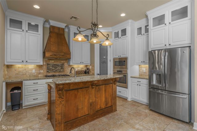 411 Antietam Drive, Bossier City, LA 71112