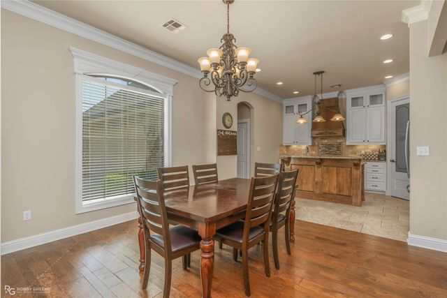 411 Antietam Drive, Bossier City, LA 71112