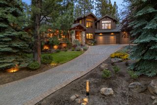 2537 NW Champion Circle, Bend, OR 97703