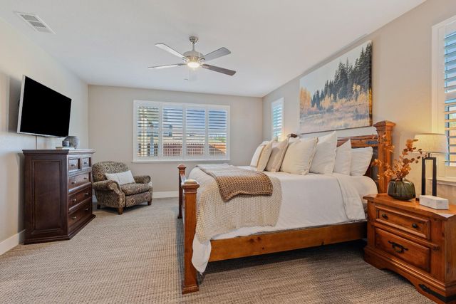 226 Ryans Ln, Grass Valley, CA 95945