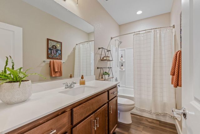 226 Ryans Ln, Grass Valley, CA 95945