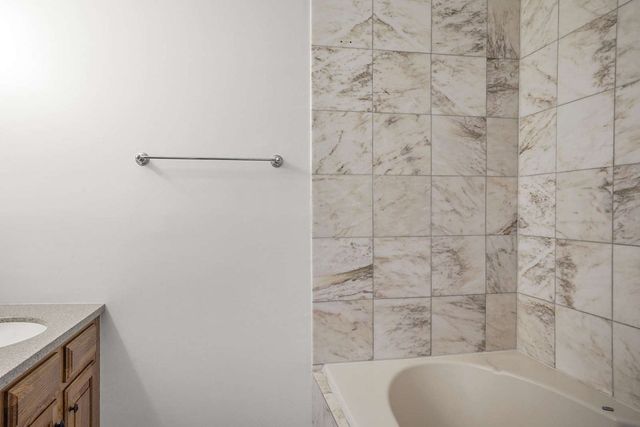 147 Kelton 712, Boston, MA 02134