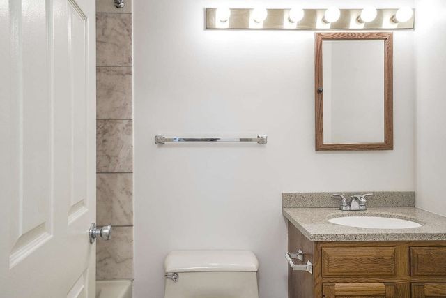 147 Kelton 712, Boston, MA 02134