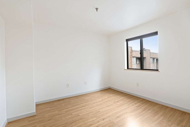 147 Kelton 712, Boston, MA 02134
