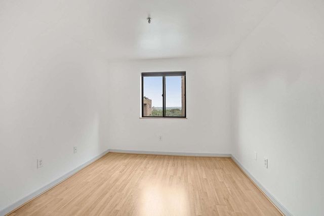 147 Kelton 712, Boston, MA 02134
